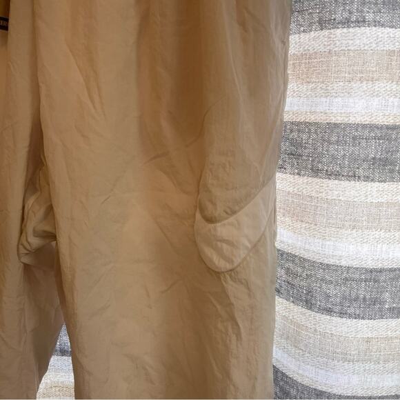 Nike Tan Windbreaker Crops Size 1X - Picture 4 of 10